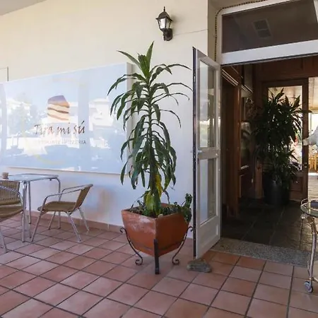 Sunny Al-sakia, Quarteira, Vilamoura Apartman *