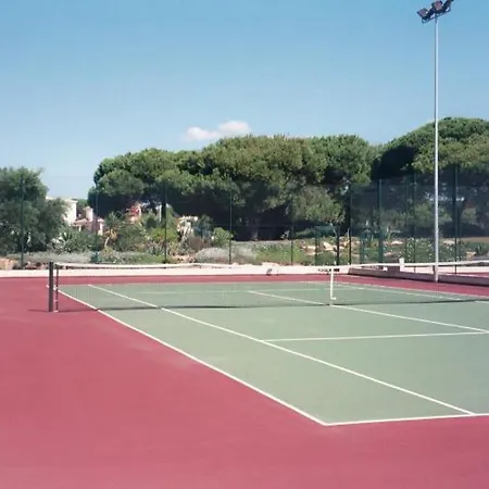 Sunny Al-sakia, Quarteira, Vilamoura Apartment *