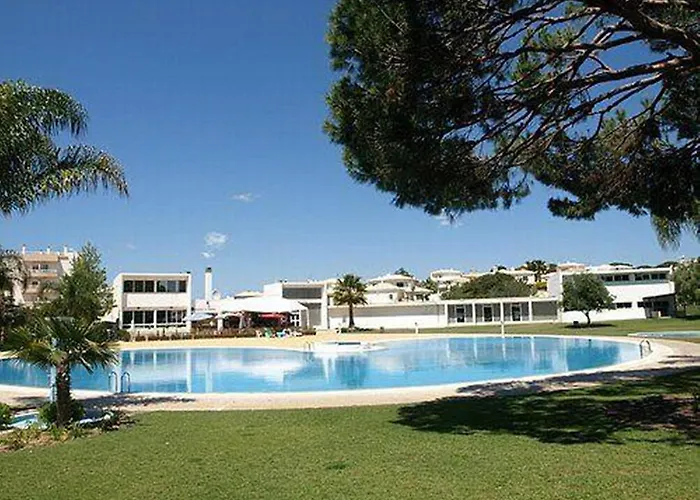 Sunny Al-sakia, Quarteira, Vilamoura * Quarteira
